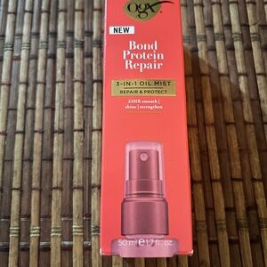 OGX Bond Protein Repair 3-in-1 Oil Mist - Pink